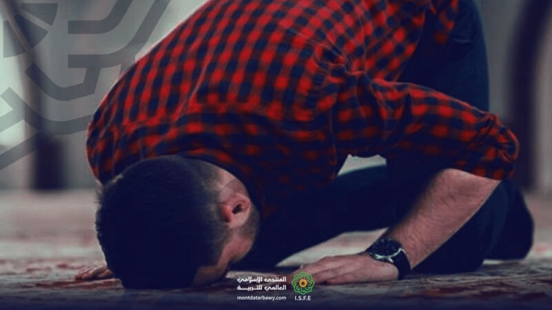 كيف نجمع بين الزهد والتمتع بالدنيا؟